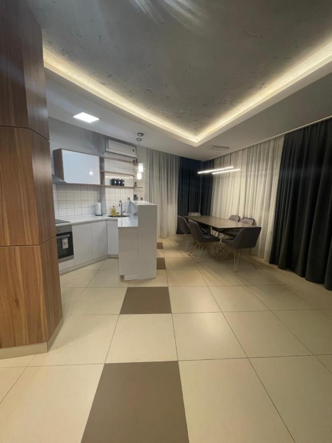 Leo Lux 1 Apartman Ni Kültér fotó