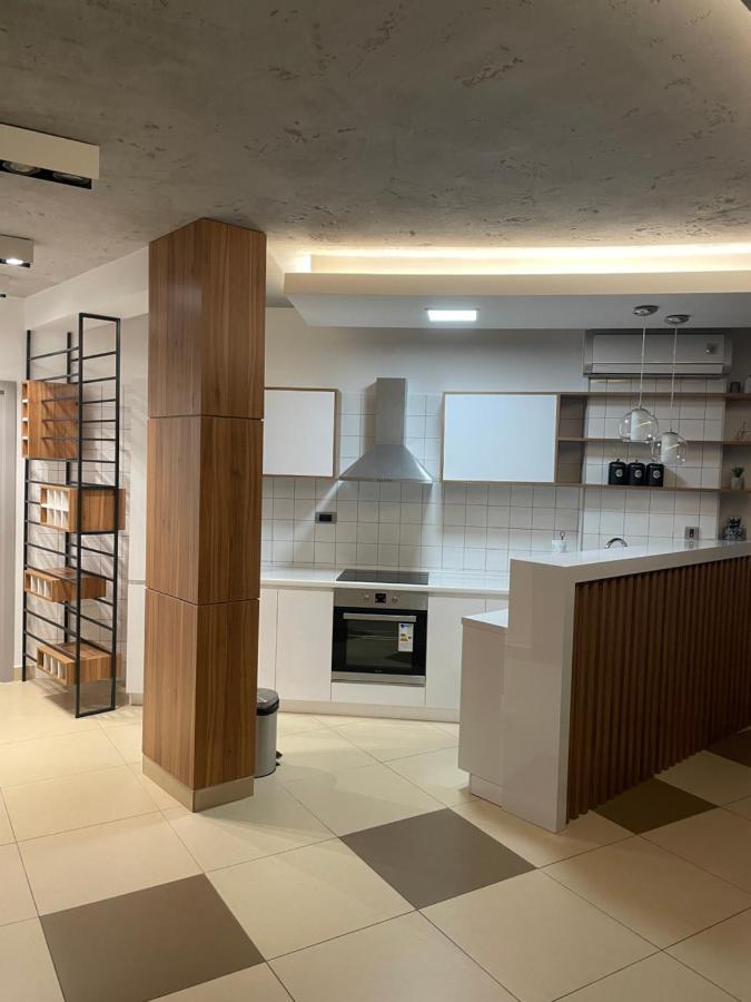 Leo Lux 1 Apartman Ni Kültér fotó