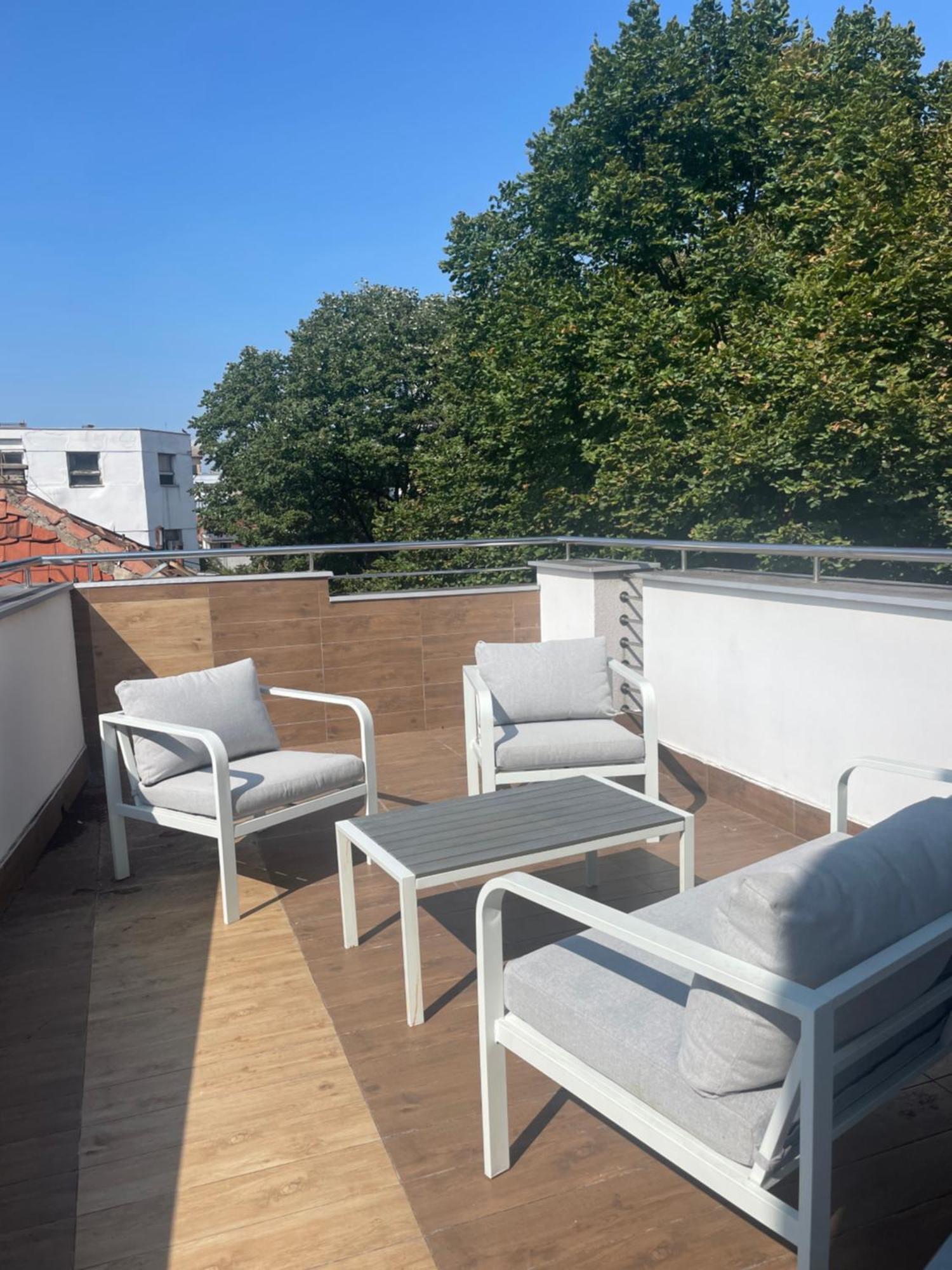 Leo Lux 1 Apartman Ni Kültér fotó